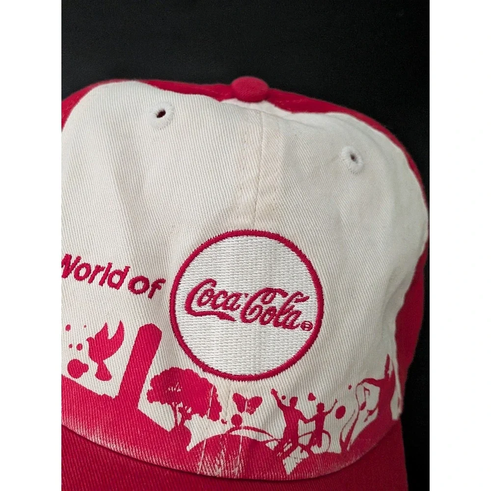 World Of Coca Cola Strapback‎ Baseball Hat Cap Red White Youth OSFM